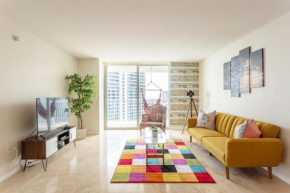 Ocean and City Views Lux Brickell Condo Sleeps, 4 King Bd